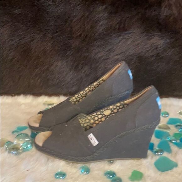 Tom’s wedges 5.5 (3706) - Picture 3 of 6